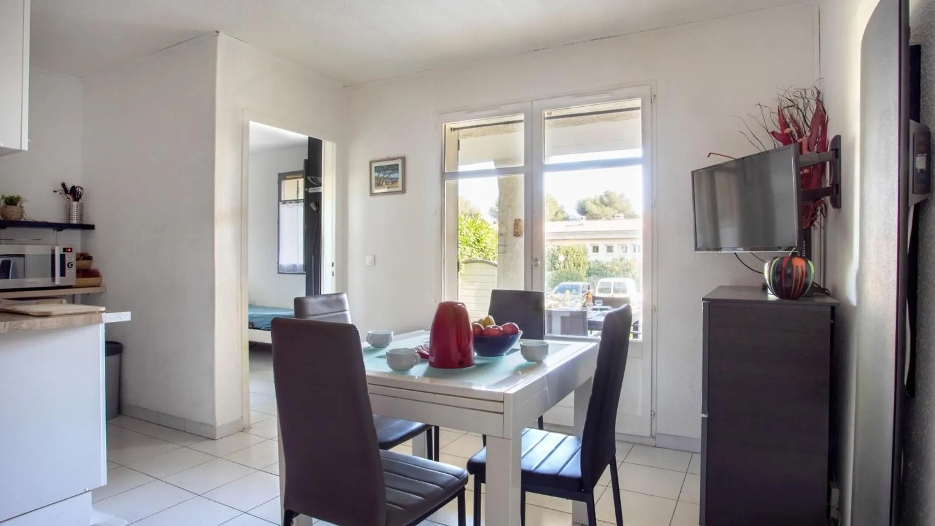 Apartment La Calmeraie By Interhome Villeneuve-Loubet