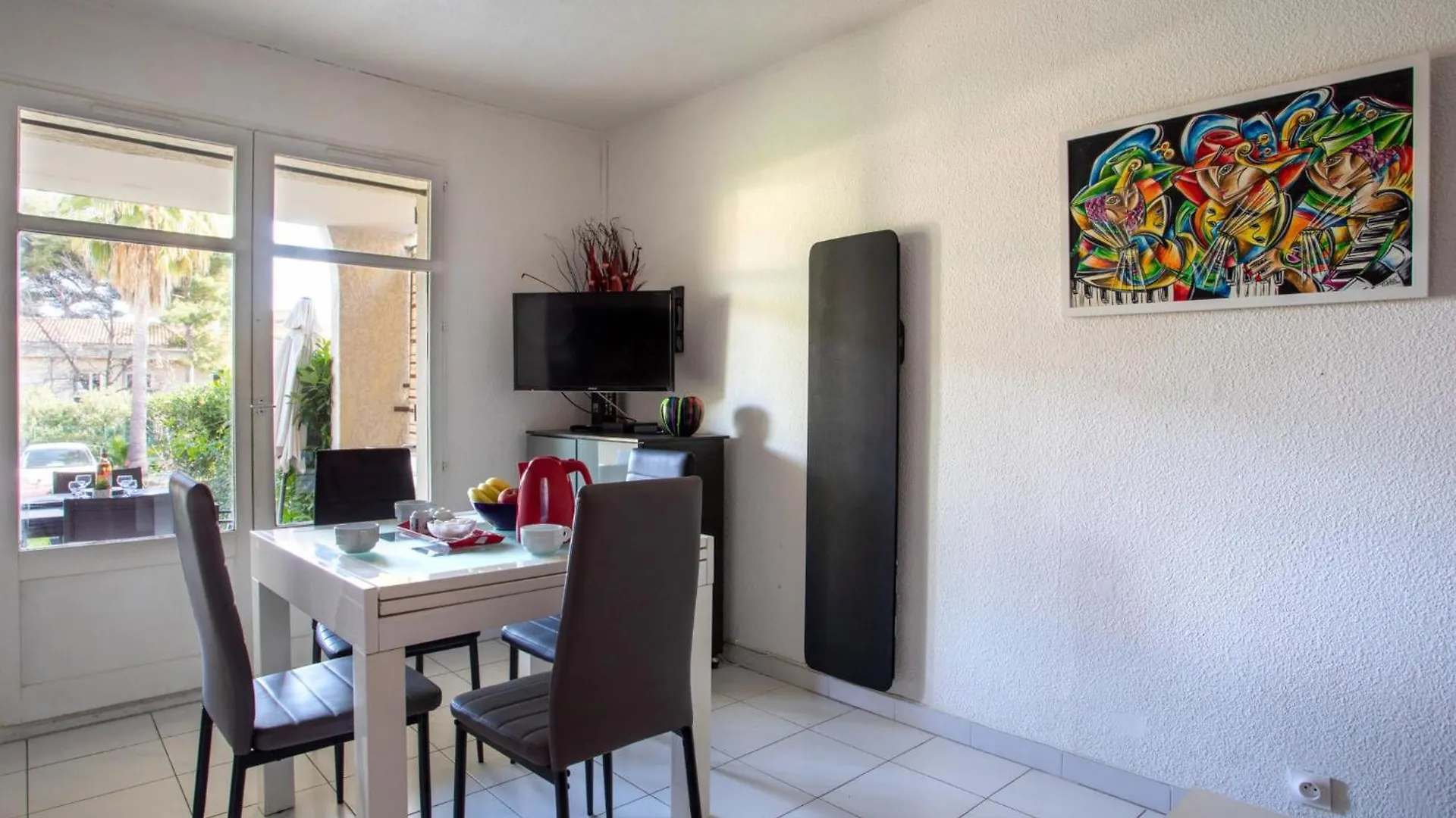 Apartment La Calmeraie By Interhome Villeneuve-Loubet
