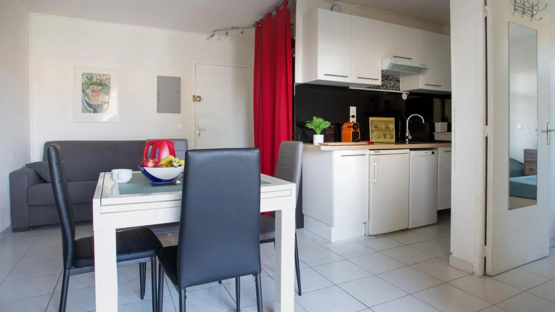 Apartment La Calmeraie By Interhome Villeneuve-Loubet