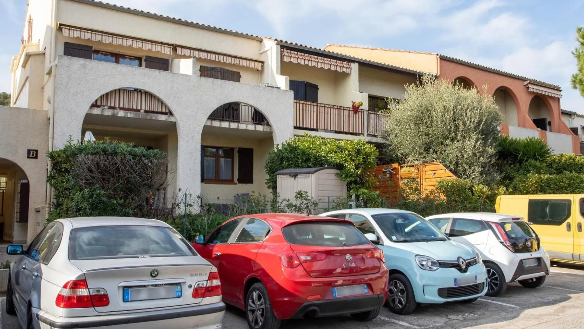 Apartment La Calmeraie By Interhome Villeneuve-Loubet France