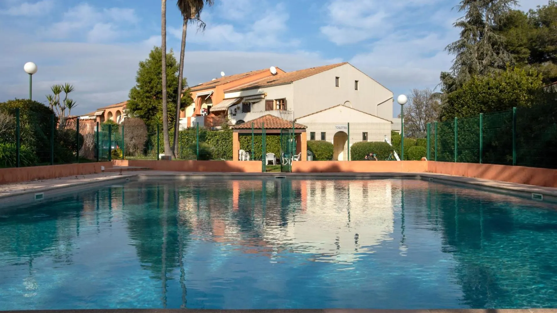 Apartment La Calmeraie By Interhome Villeneuve-Loubet