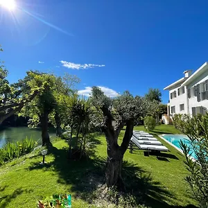 Bed & Breakfast Louise-rose, Villeneuve-Loubet
